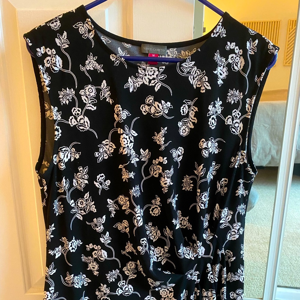 Vince Camuto asymmetric sleeveless blouse Size M